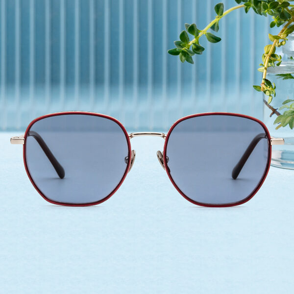 Retro Square Fashionable Light Weight Anti-Radiation Sunglasses for Women Men Oversized Metal Bridge Trendy Full Rim UV